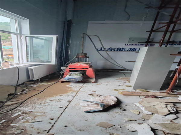 东平地基基础下沉墙体裂缝加固注浆顶升施工